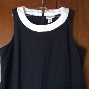 Navy and white Vineyard Vines dress size 16